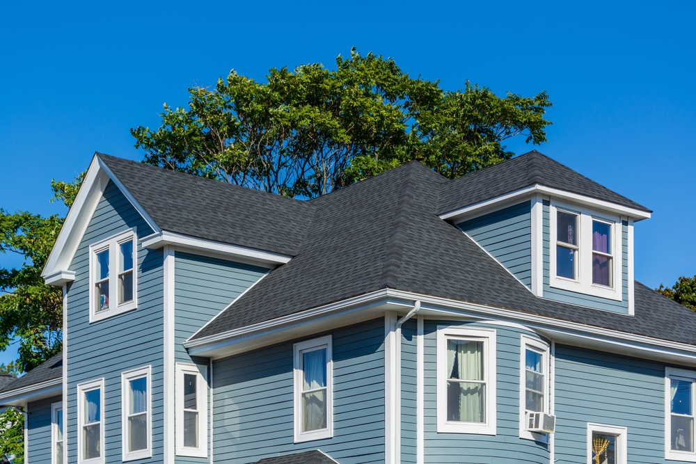 Siding Materials for Iowa New Construction: A Builder’s Guide to Vinyl, Fiber Cement, and Engineered Wood in 2026